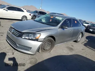 2013 Volkswagen Passat S z VIN 1VWAP7A31DC140626, wystawiony jako Copart lot #89140965 z przebiegiem 17 328 mil mil oraz Szkoda całkowita • Salvage title. Historia ofert i sprzedaży dostępna na DreamBid. Obrazek 1.