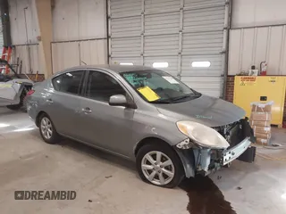 2014 Nissan Versa SV with VIN 3N1CN7AP2EL852883, listed as a IAAI auction lot 41707108 with 234,229 mi miles. Bid and sale history available at carsss.com. Image 1.