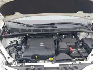 2014 Toyota Sienna Ltd with VIN 5TDDK3DC5ES073175, listed as a IAAI auction lot 41818572 with 107,971 mi miles. Bid and sale history available at carsss.com. Image 10.