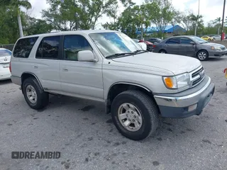 1999 Toyota 4Runner SR5 with VIN JT3GN86R9X0108555, listed as a IAAI auction lot 41963750 with 298,525 mi miles. Bid and sale history available at carsss.com. Image 1.