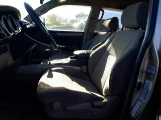 2005 Toyota 4Runner SR5 with VIN JTEBU14R850076564, listed as a Copart auction lot 72513404 with 199,135 mi miles and Clean Title. Bid and sale history available at carsss.com. Image 7.