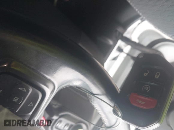 2021 Jeep Gladiator 80th Anniversary с VIN 1C6HJTAG4ML514295, выставлен на аукционе IAAI как лот 42083130 с пробегом 53 547 миль миль и . История ставок и продаж доступна на DreamBid. Изображение 11.