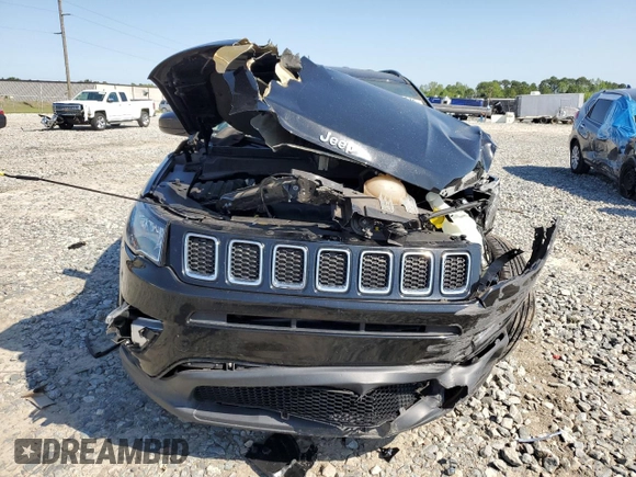 2020 Jeep Compass Latitude with VIN 3C4NJCBB3LT126542, listed as a Copart auction lot 52510575 with 17,246 mi miles and Salvage title. Bid and sale history available at DreamBid. Image 5.