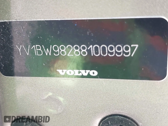 2008 Volvo V70 with VIN YV1BW982881009997, listed as a IAAI auction lot 41642270 with 116,010 mi miles and . Bid and sale history available at DreamBid. Image 9.