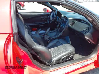 2000 Chevrolet Corvette with VIN 1G1YY22G6Y5109295, listed as a IAAI auction lot 42138673 with 135,318 mi miles and . Bid and sale history available at DreamBid. Image 5.