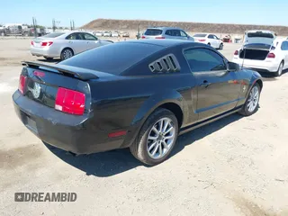 2005 Ford Mustang Deluxe with VIN 1ZVFT80N755187675, listed as a IAAI auction lot 42541269 with 192,474 mi miles and . Bid and sale history available at DreamBid. Image 4.