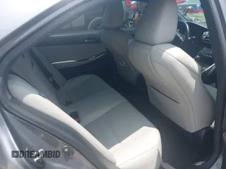 2014 Lexus IS 250 with VIN JTHBF1D2XE5000962, listed as a IAAI auction lot 42403697 with 110,106 mi miles and . Bid and sale history available at DreamBid. Image 8.