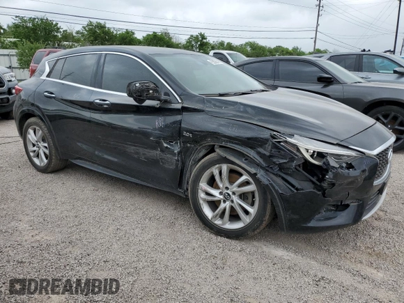 2018 Infiniti QX30 with VIN SJKCH5CP8JA060290, listed as a Copart auction lot 50745265 with 71,757 mi miles and Clean Title. Bid and sale history available at carsss.com. Image 4.