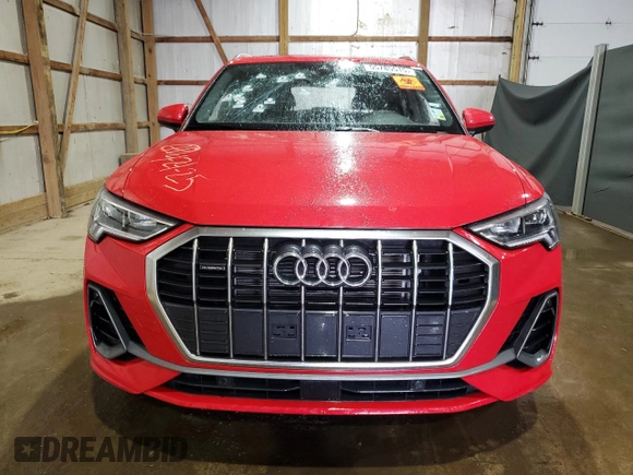 2025 Audi Q3 S line Premium z VIN WA1DECF30S1016132, wystawiony jako Copart lot #55785515 z przebiegiem Nie podano mil oraz Czysty tytuł • Clean title. Historia ofert i sprzedaży dostępna na DreamBid. Obrazek 5.
