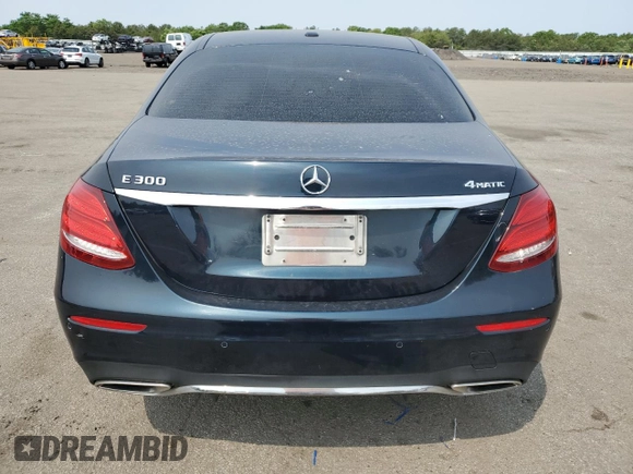 2017 Mercedes-Benz E 300 Luxury with VIN WDDZF4KB9HA108172, listed as a Copart auction lot 60645625 with 117,175 mi miles and Clean title. Bid and sale history available at DreamBid. Image 6.