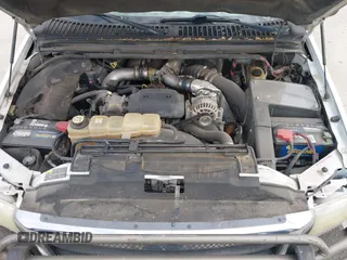 2002 Ford F-250 XL z VIN 1FTNW21F52ED46120, wystawiony jako IAAI lot #41681768 z przebiegiem 242 053 mil mil oraz . Historia ofert i sprzedaży dostępna na DreamBid. Obrazek 10.