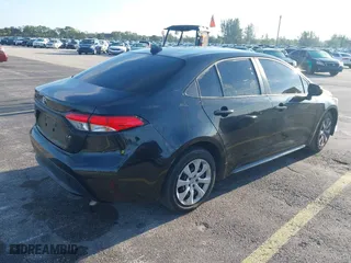 2022 Toyota Corolla LE with VIN JTDEPMAE1NJ206769, listed as a IAAI auction lot 41875080 with 37,576 mi miles. Bid and sale history available at carsss.com. Image 4.