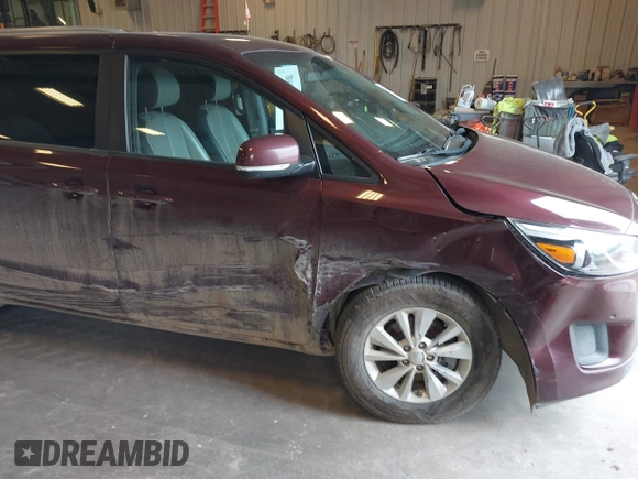2017 Kia Sedona LX with VIN KNDMB5C15H6253952, listed as a IAAI auction lot 41881832 with 149,172 mi miles. Bid and sale history available at carsss.com. Image 6.