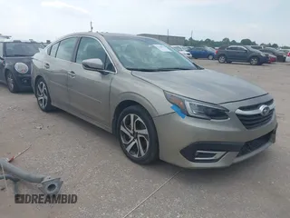 2020 Subaru Legacy Limited z VIN 4S3BWAN60L3026689, wystawiony jako IAAI lot #42286014 z przebiegiem 20 005 mil mil oraz . Historia ofert i sprzedaży dostępna na DreamBid. Obrazek 1.
