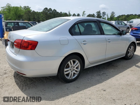 2012 Volkswagen Jetta S с VIN 3VW1K7AJ3CM353619, выставлен на аукционе Copart как лот 53984285 с пробегом 132 382 миль миль и Списание • Salvage title. История ставок и продаж доступна на DreamBid. Изображение 3.