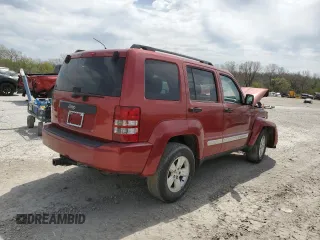 2010 Jeep Liberty Sport z VIN 1J4PP2GK0AW164807, wystawiony jako Copart lot #52411825 z przebiegiem Nie podano mil oraz Szkoda całkowita • Salvage title. Historia ofert i sprzedaży dostępna na DreamBid. Obrazek 3.