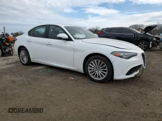 2022 Alfa Romeo Giulia with VIN ZARFANAN8N7652657, listed as a Copart auction lot 41268223 with 0 mi miles. Bid and sale history available at carsss.com. Image 4.