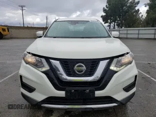 2019 Nissan Rogue S with VIN 5N1AT2MT1KC757403, listed as a Copart auction lot 48065625 with 83,566 mi miles and Salvage Title. Bid and sale history available at carsss.com. Image 5.