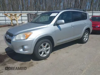 2010 Toyota RAV4 Ltd with VIN 2T3DF4DV5AW070569, listed as a IAAI auction lot 42105082 with 207,432 mi miles. Bid and sale history available at carsss.com. Image 19.