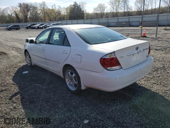 2005 Toyota Camry LE with VIN 4T1BF30K35U088189, listed as a Copart auction lot 50598495 with 208,145 mi miles and Salvage Title. Bid and sale history available at DreamBid. Image 2.