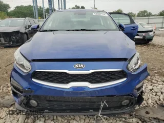 2021 Kia Forte LXS with VIN 3KPF24AD9ME385097, listed as a Copart auction lot 60502335 with 60,673 mi miles and Salvage title. Bid and sale history available at DreamBid. Image 5.