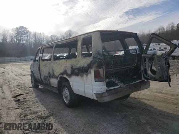 1996 Ford Econoline Wagon Super Custom z VIN 1FBJS31H5THA13695, wystawiony jako Copart lot #42136035 z przebiegiem Nie podano mil oraz Szkody całkowita. Historia ofert i sprzedaży dostępna na DreamBid. Obrazek 2.