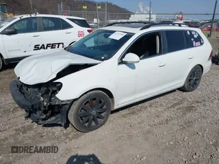2013 Volkswagen Jetta SportWagen TDI w/Sunroof & Nav with VIN 3VWPL7AJ8DM692188, listed as a IAAI auction lot 41757998 with 136,524 mi miles. Bid and sale history available at carsss.com. Image 2.