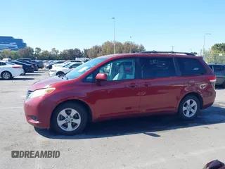 2012 Toyota Sienna LE AAS with VIN 5TDKK3DC6CS234136, listed as a IAAI auction lot 42064491 with 103,925 mi miles. Bid and sale history available at carsss.com. Image 14.