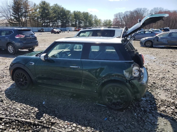 2019 MINI Hardtop Cooper с VIN WMWXP5C57K2H31420, выставлен на аукционе Copart как лот 50315255 с пробегом 114 010 миль миль и Списание • Salvage title. История ставок и продаж доступна на DreamBid. Изображение 2.