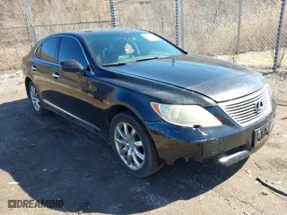 2007 Lexus LS 460 with VIN JTHBL46F975039569, listed as a IAAI auction lot 41819227 with 233,923 mi miles. Bid and sale history available at carsss.com. Image 1.
