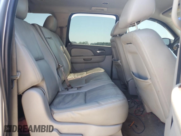 2011 Chevrolet Suburban LT с VIN 1GNSCJE08BR178193, выставлен на аукционе Copart как лот 58194335 с пробегом 228 143 миль миль и Чистый • Clean title. История ставок и продаж доступна на DreamBid. Изображение 11.