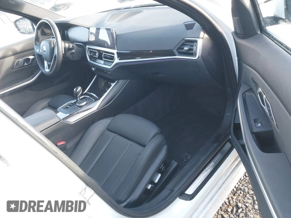 2019 BMW 3 Series 330i xDrive with VIN WBA5R7C51KFH13436, listed as a IAAI auction lot 41674961 with 40,672 mi miles. Bid and sale history available at carsss.com. Image 5.