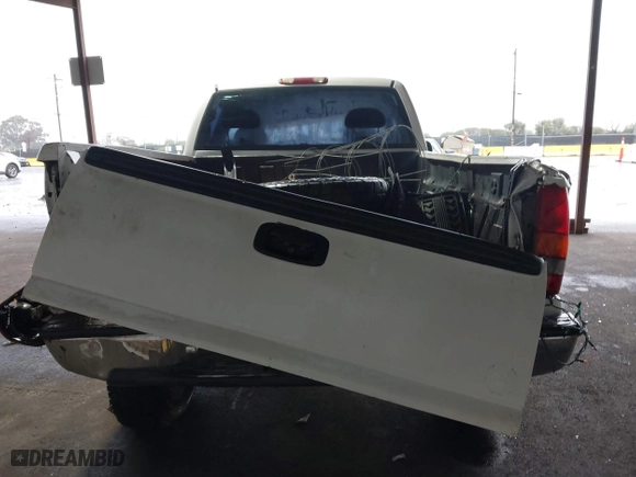 2001 Chevrolet Silverado 1500 LT with VIN 2GCEC19T211399144, listed as a IAAI auction lot 41528968 with 193,357 mi miles. Bid and sale history available at carsss.com. Image 17.