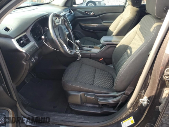 2019 GMC Acadia SLE z VIN 1GKKNKLA7KZ110637, wystawiony jako Copart lot #56293205 z przebiegiem 132 117 mil mil oraz Nie do naprawy • Non repairable. Historia ofert i sprzedaży dostępna na DreamBid. Obrazek 7.