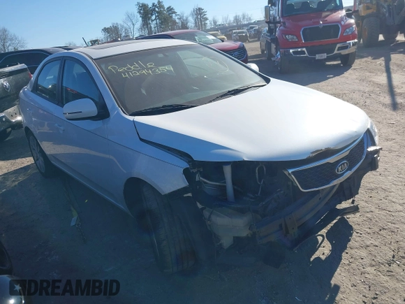 2013 Kia Forte SX with VIN KNAFW4A36D5663328, listed as a IAAI auction lot 41294354 with 172,637 mi miles. Bid and sale history available at carsss.com. Image 1.