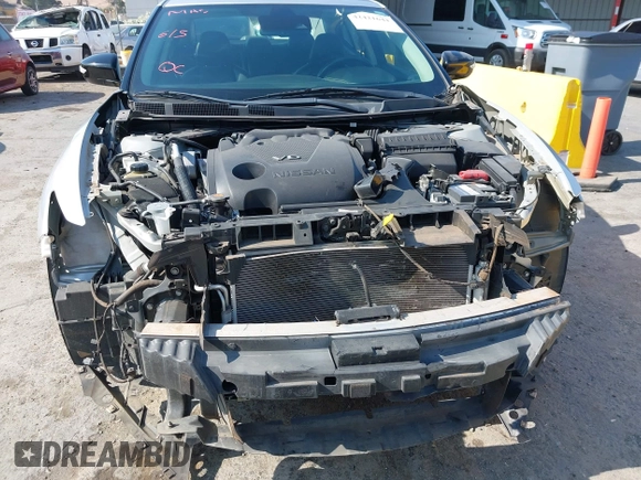 2020 Nissan Maxima SV с VIN 1N4AA6CV9LC360453, выставлен на аукционе IAAI как лот 42421644 с пробегом 66 571 миль миль и . История ставок и продаж доступна на DreamBid. Изображение 6.