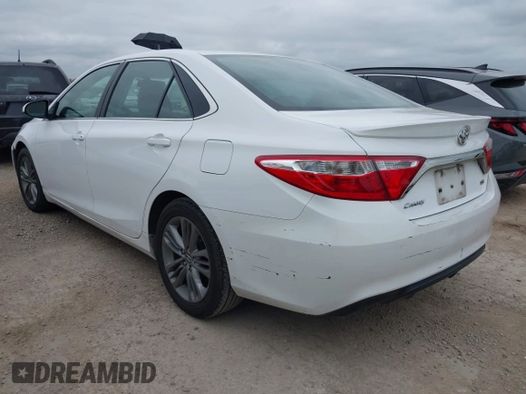 2015 Toyota Camry XLE z VIN 4T1BF1FK7FU009782, wystawiony jako IAAI lot #42366251 z przebiegiem 302 295 mil mil oraz . Historia ofert i sprzedaży dostępna na DreamBid. Obrazek 3.