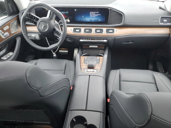 2024 Mercedes-Benz GLS with VIN 4JGFF5KE4RB175606, listed as a Copart auction lot 45853545 with 14,362 mi miles and Salvage Title. Bid and sale history available at carsss.com. Image 8.
