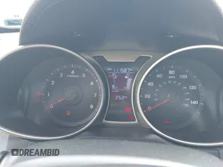 2013 Hyundai Veloster w/Black Int с VIN KMHTC6ADXDU084704, выставлен на аукционе IAAI как лот 42443297 с пробегом 111 587 миль миль и . История ставок и продаж доступна на DreamBid. Изображение 7.