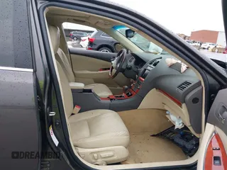 2011 Lexus ES 330 with VIN JTHBK1EG7B2450409, listed as a IAAI auction lot 42481391 with Not provided miles and . Bid and sale history available at DreamBid. Image 5.
