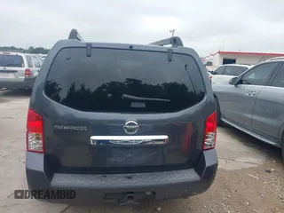 2012 Nissan Pathfinder SV z VIN 5N1AR1NN2CC626071, wystawiony jako IAAI lot #42122360 z przebiegiem 94 934 mil mil oraz . Historia ofert i sprzedaży dostępna na DreamBid. Obrazek 16.