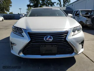 2016 Lexus ES 300h Hybrid with VIN JTHBW1GG2G2106768, listed as a Copart auction lot 67907943 with 69,544 mi miles. Bid and sale history available at carsss.com. Image 5.