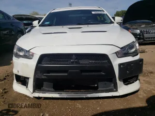 2015 Mitsubishi Lancer Evolution GSR z VIN JA32W8FV3FU022955, wystawiony jako Copart lot #50692924 z przebiegiem 88 882 mil mil oraz . Historia ofert i sprzedaży dostępna na DreamBid. Obrazek 5.
