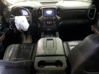 2021 Chevrolet Silverado 3500HD High Country with VIN 1GC4YVEY3MF232682, listed as a Copart auction lot 84531884 with 76,754 mi miles and Salvage Title. Bid and sale history available at DreamBid. Image 8.