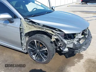 2019 Toyota Camry XSE with VIN 4T1BZ1HK7KU025866, listed as a IAAI auction lot 41901206 with 143,688 mi miles and . Bid and sale history available at DreamBid. Image 18.