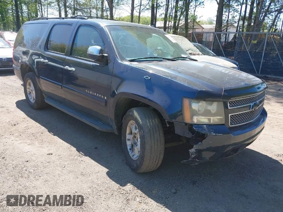 2008 Chevrolet Suburban LT w/3LT with VIN 1GNFK16368J138876, listed as a IAAI auction lot 42039588 with 318,374 mi miles. Bid and sale history available at carsss.com. Image 1.