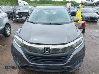 2021 Honda HR-V LX with VIN 3CZRU5H30MM725487, listed as a IAAI auction lot 42164655 with 110,080 mi miles. Bid and sale history available at carsss.com. Image 12.
