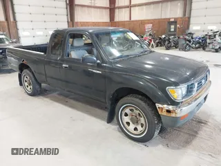 1995 Toyota Tacoma with VIN 4TAVN73F6SZ070645, listed as a IAAI auction lot 42859551 with 184,686 mi miles and . Bid and sale history available at DreamBid. Image 1.