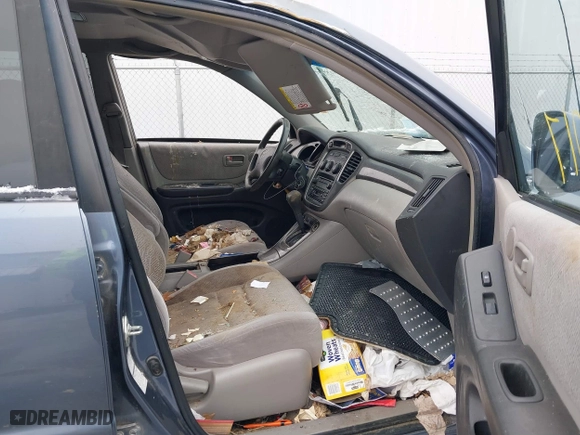 2003 Toyota Highlander with VIN JTEHF21A930131299, listed as a IAAI auction lot 41566017 with 1 mi miles. Bid and sale history available at carsss.com. Image 5.