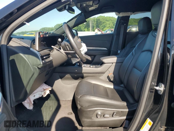 2024 Cadillac XT4 AWD Premium Luxury with VIN 1GYFZDR42RF184469, listed as a Copart auction lot 62837405 with 24,426 mi miles and Clean title. Bid and sale history available at DreamBid. Image 7.